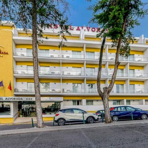 Hotel Alvorada exterior